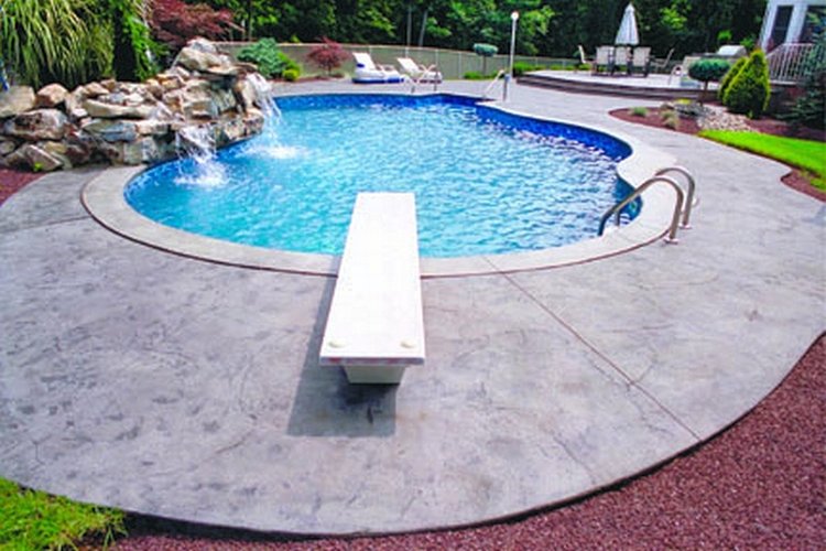 Essential Factors to Consider When Choosing a Pool Construction Company