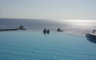 5 infinity pool facts