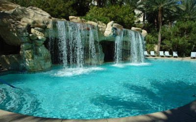 How to choose the best pool water temperature